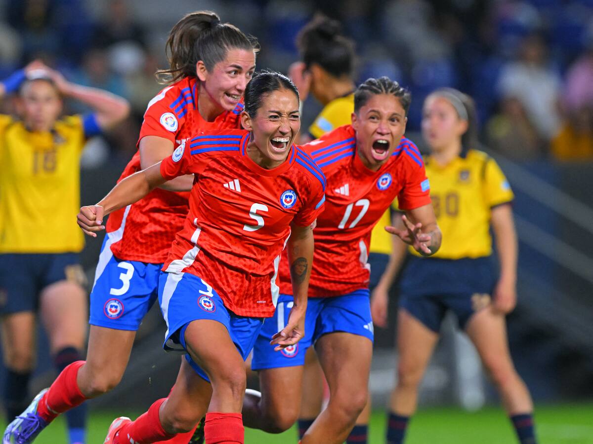 Chile se lo da vuelta a Ecuador y se queda con la primera opción de meterse en las semifinales de la Copa América Femenina