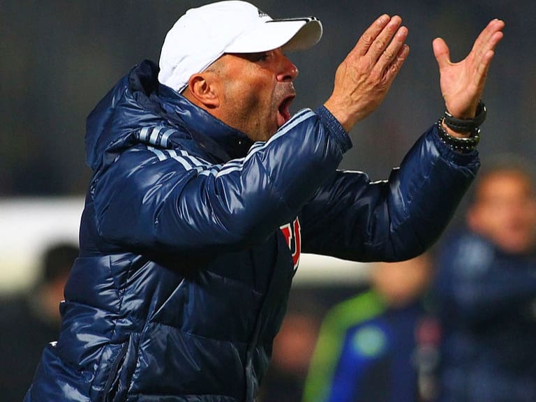 Jorge Sampaoli critica la gestión de Azul Azul: "Es el final de la U o el de su privatización"