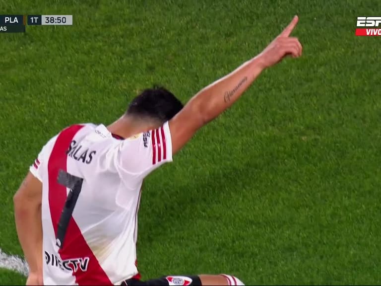 A lo “Matador”: Maximiliano Salas homenajea a Marcelo Salas en su primer gol por River Plate