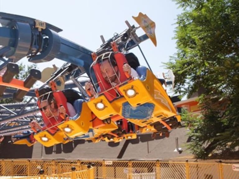 Fantasilandia presentó SuperHero, su última atracción