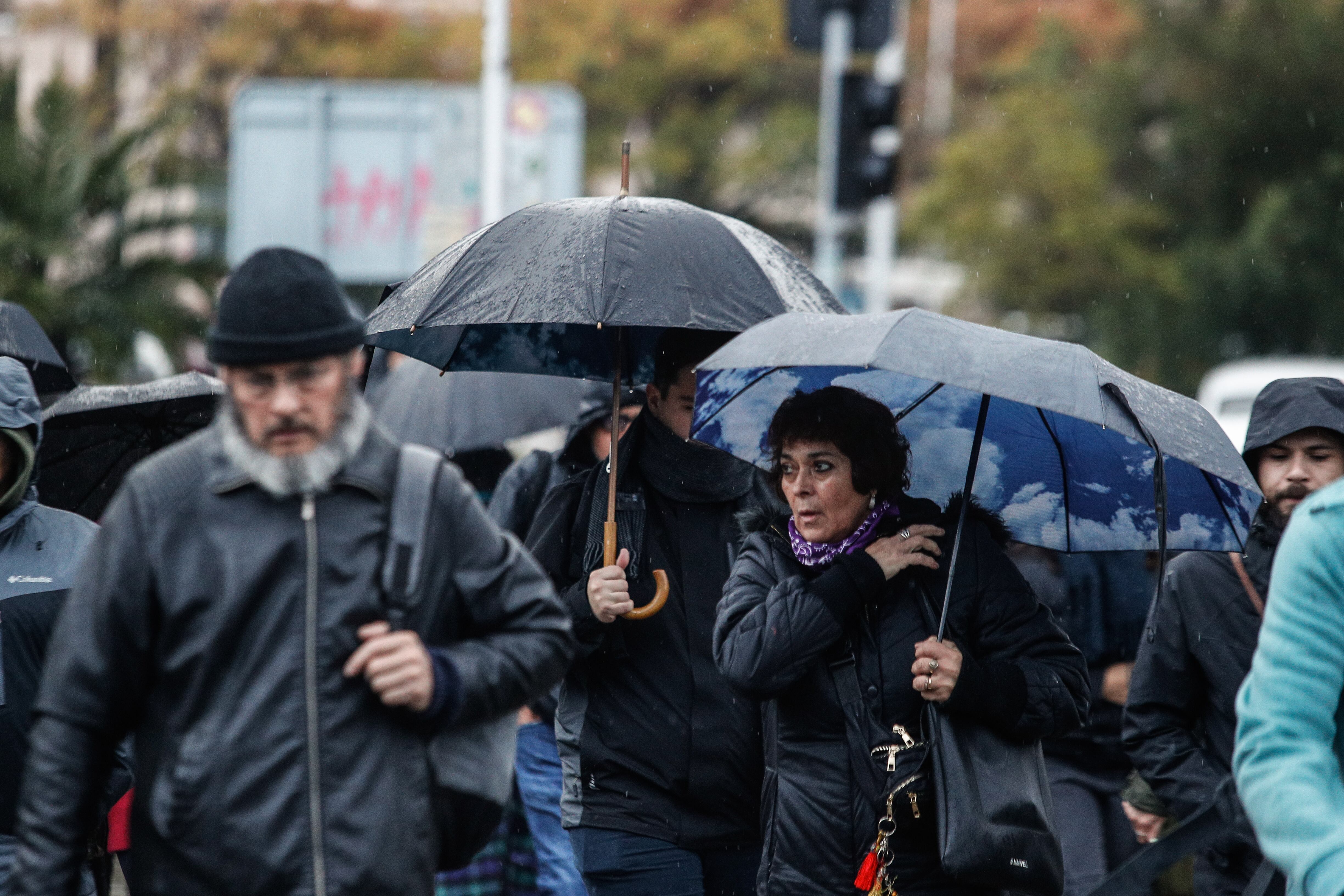 Tres sistemas frontales traerán nieve y lluvias a Chile: revisa cuándo y las regiones afectadas