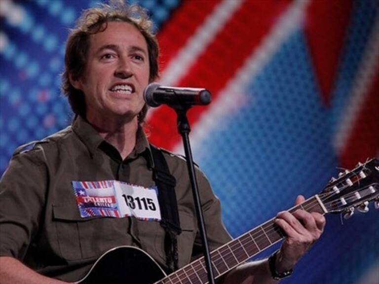 Miguel Barriga y Andrea Zuckermann adelantan su obra «Amigos con ventaja»