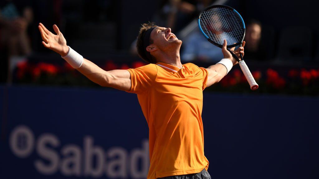 BARCELONA, SPAIN - APRIL 23: Nicolas Jarry of Chile celebrates victory over Alexander Zverev of Germany in their Mens round of 32 match during day two of the Barcelona Open Banc Sabadell at Real Club De Tenis Barcelona on April 23, 2019 in Barcelona, Spain. (Photo by David Ramos/Getty Images)