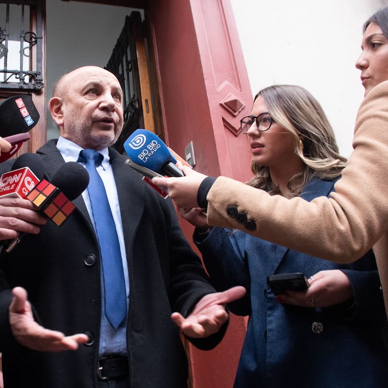 “Hemos resuelto declinar la invitación”: PS no asistirá a reunión con presidenta del Senado por megarreforma