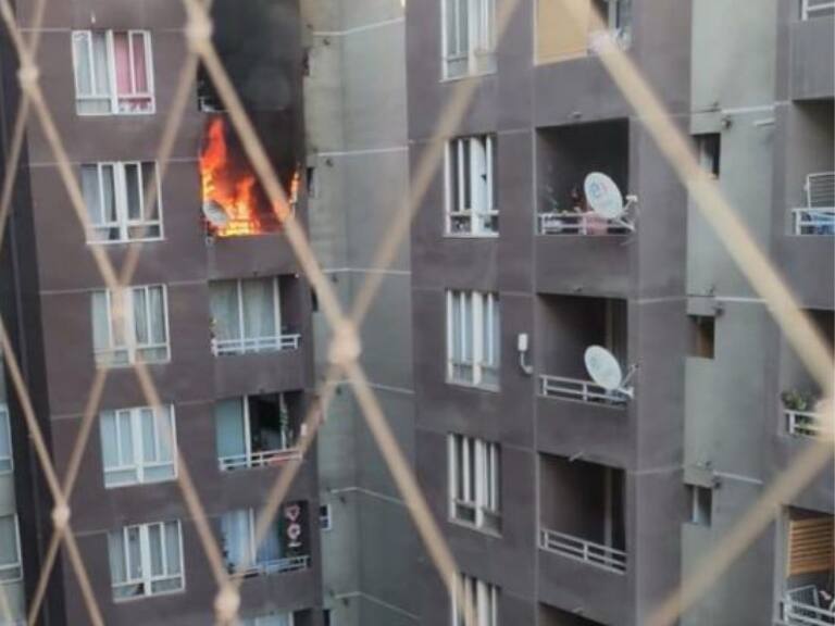 Nicolás Sepúlveda, periodista de Ciper, explicó claves de caso de venta de Minera Dominga en paraísos fiscales