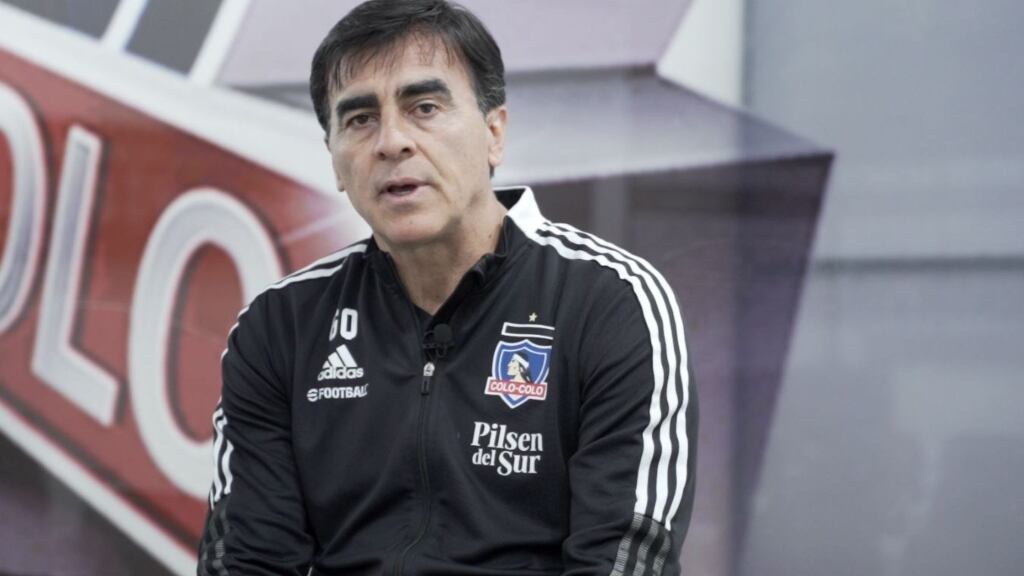 Gustavo Quinteros valora el choque ante Cobresal: "Era mucho tiempo esperar hasta octubre sin un partido oficial"