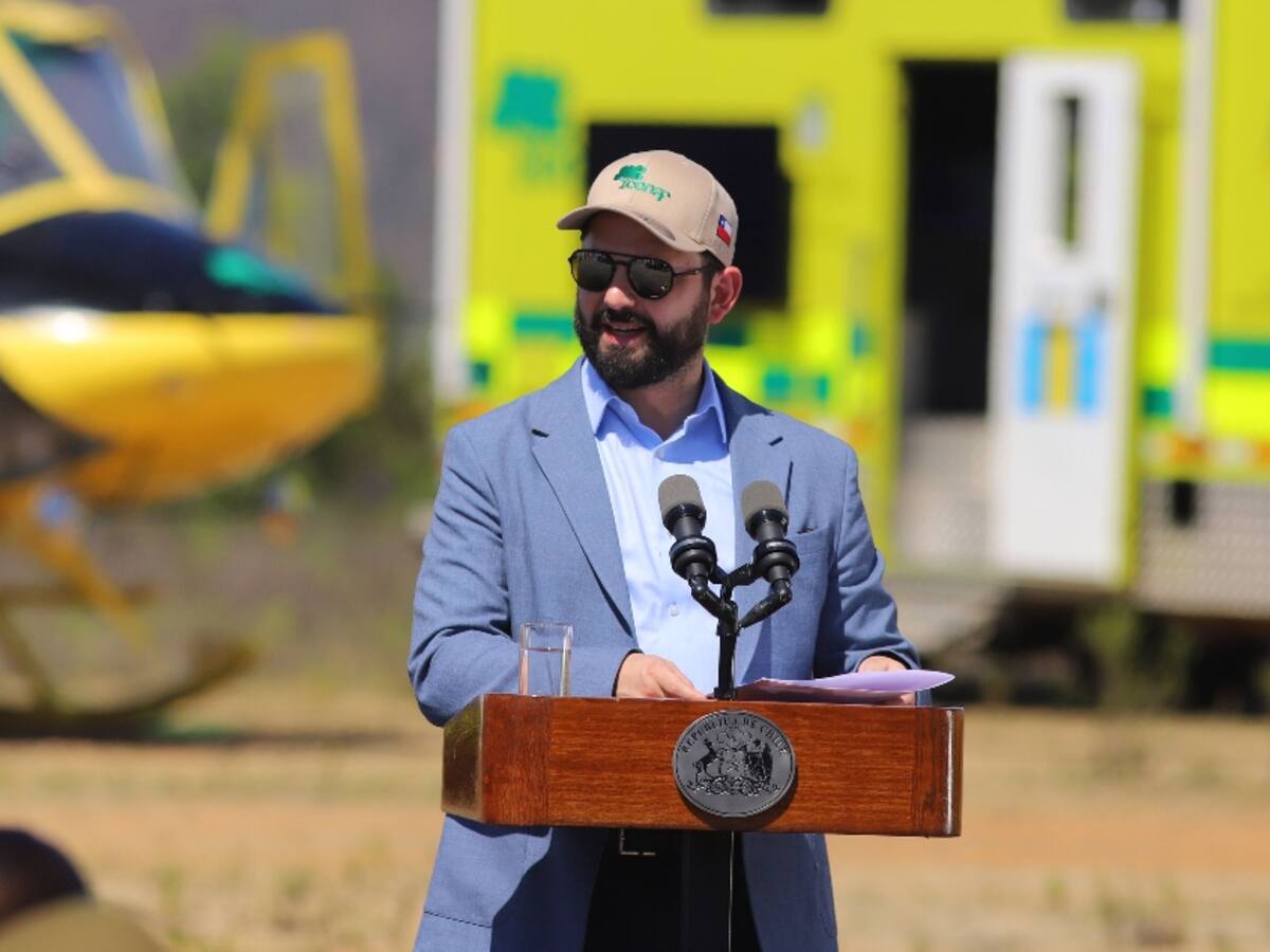 Presidente Boric presenta Plan Nacional para enfrentar incendios forestales: «Tenemos que anticiparnos, no basta solamente con lamentos»