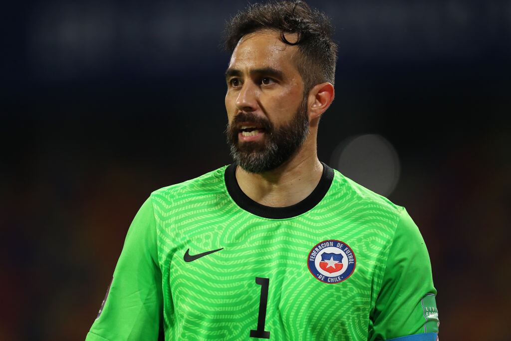 SANTIAGO DEL ESTERO, ARGENTINA - JUNE 03: Claudio Bravo of Chile looks on after a match between Argentina and Chile as part of South American Qualifiers for Qatar 2022 at Estadio Unico Madre de Ciudades on June 03, 2021 in Santiago del Estero, Argentina. (Photo by Agustin Marcarian - Pool/Getty Images)