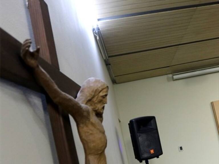 Investigación canónica desestimó una denuncia de abuso contra sacerdote jesuita Alejandro Longueira