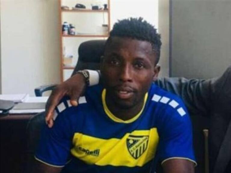 Jugador nigeriano se encuentra a prueba en AC Barnechea y será evaluado por Leonardo Zamora