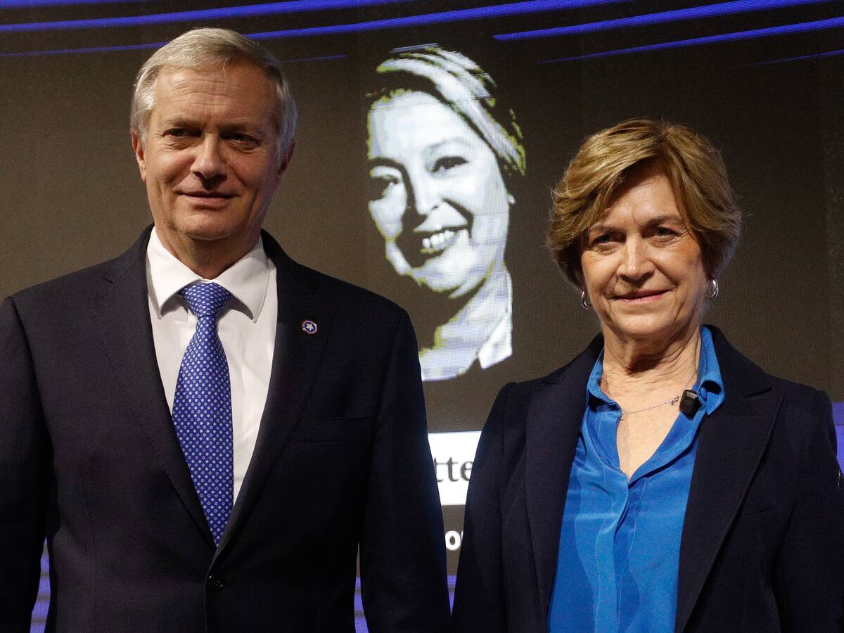 Nueva baja para Matthei: alcalde de la región del BioBío se descuelga y respalda candidatura de Kast