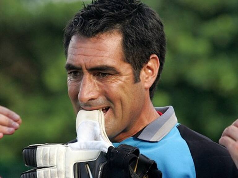 Barcelona anuncia a Nelson Tapia como nuevo preparador de arqueros