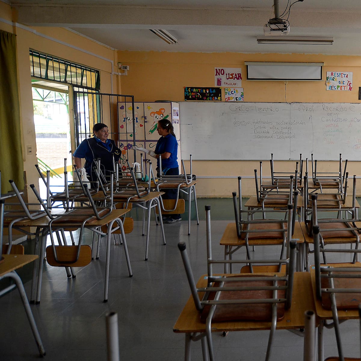 Suspensión de clases por lluvias: la alternativa que podría evitar perder días de aprendizaje, según expertos