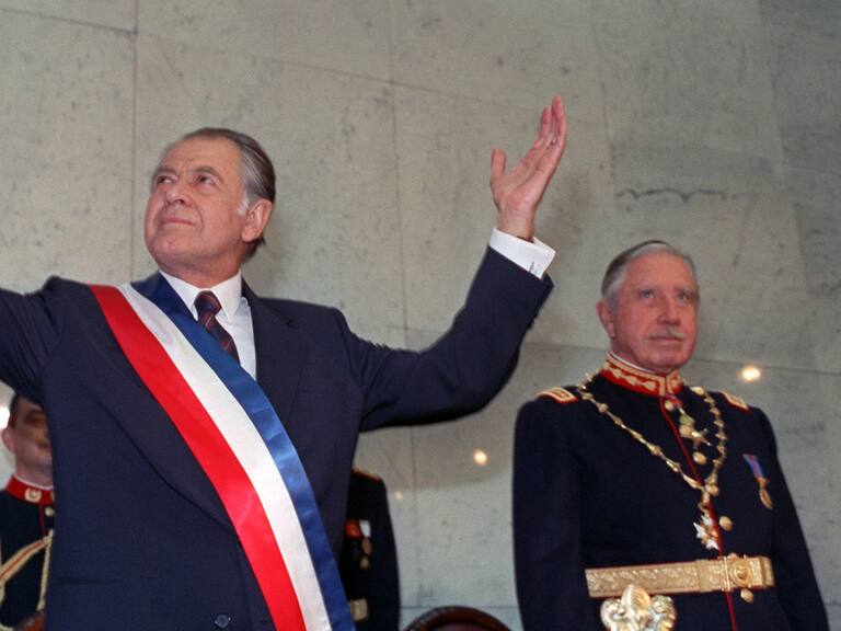 Concejal DC propone homenaje a Patricio Aylwin: una calle o una plaza podrían llevar su nombre