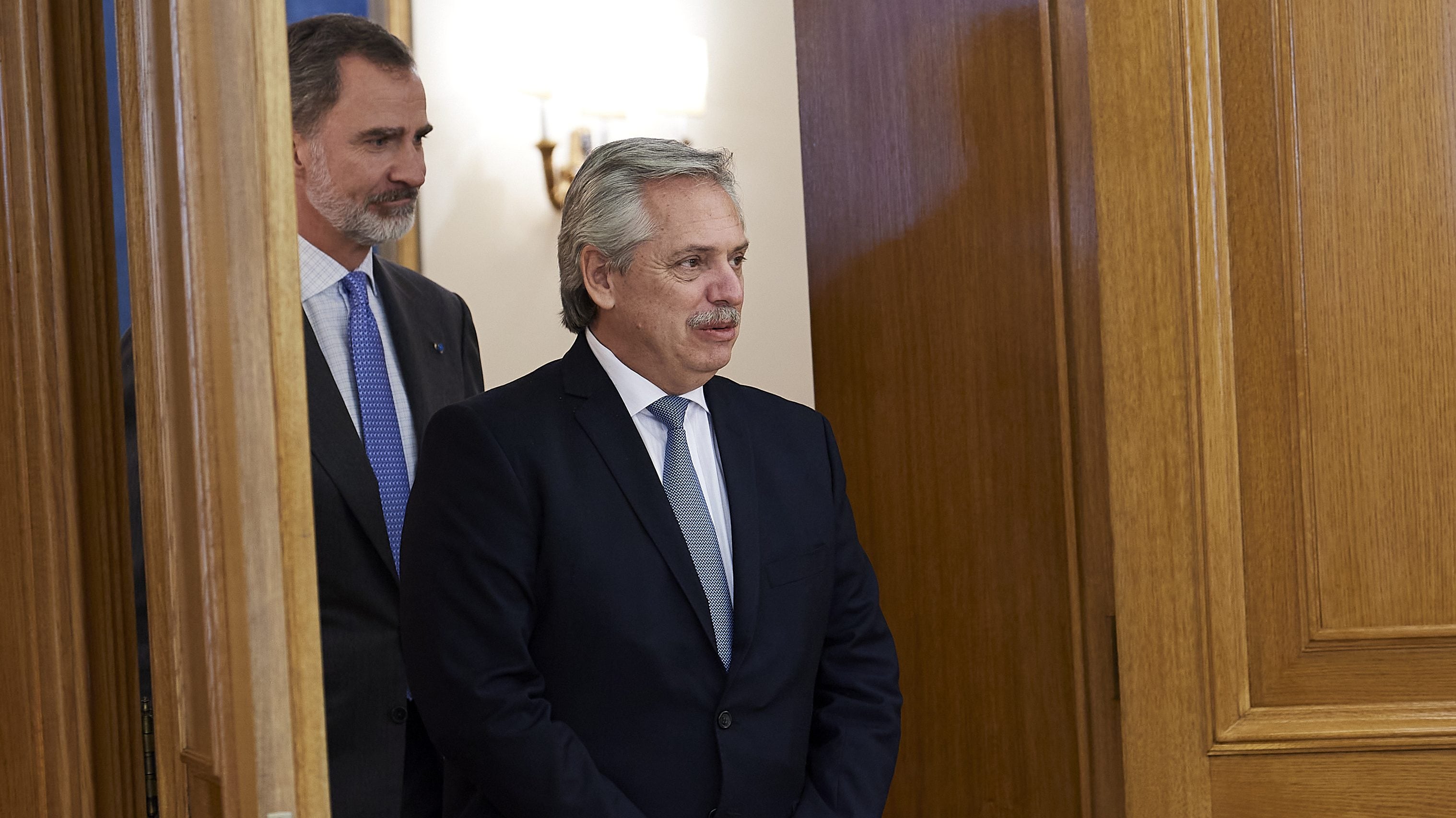 Alberto Fernández cierra frontera