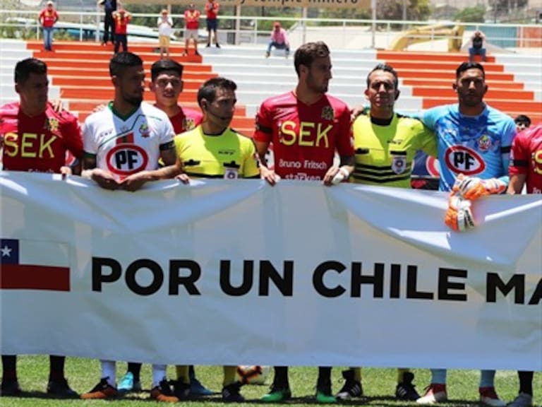 Cristián Arcos y la pausa del fútbol chileno: «Jugar no significa ser insensible con el movimiento»