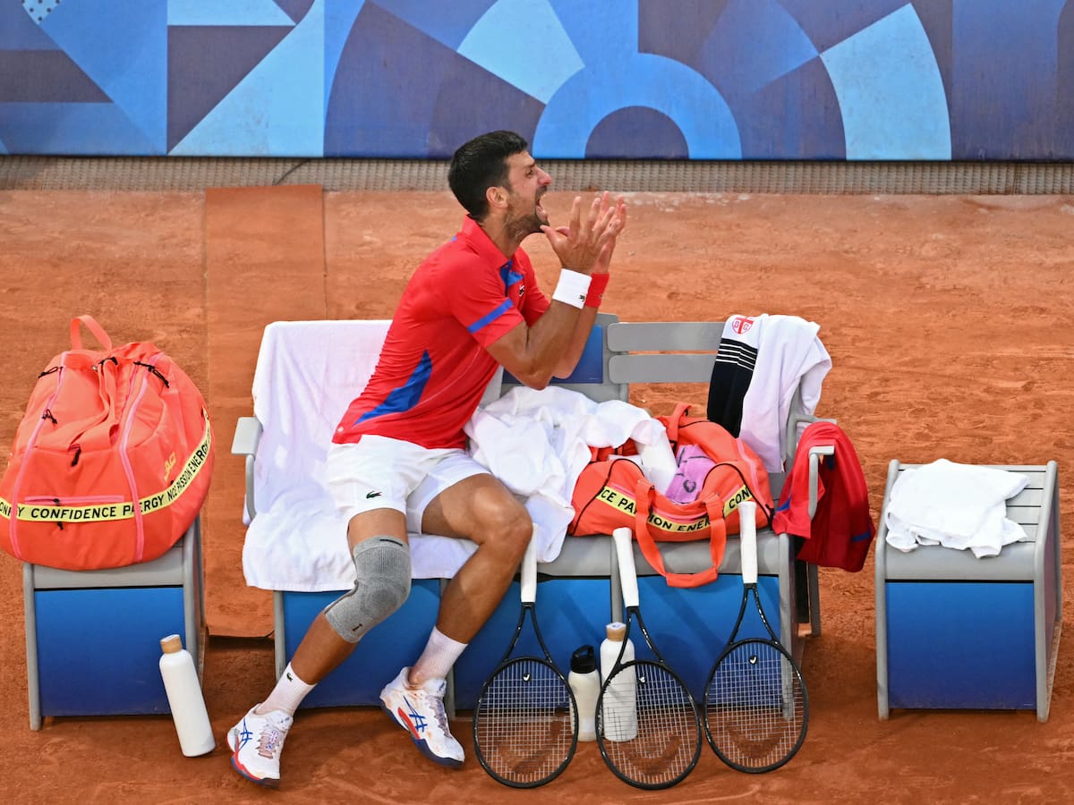 Djokovic avanza a la final y deja un momento de furia en París 2024: estalló en pleno partido contra Musetti