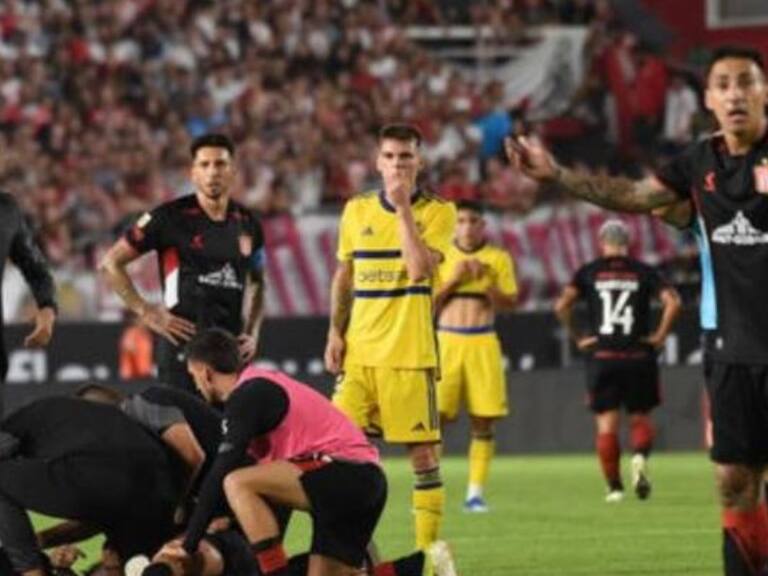 “Altamirano está bien”: médico de Estudiantes asegura que el chileno se encuentra en buenas condiciones tras desplomarse en pleno partido ante Boca