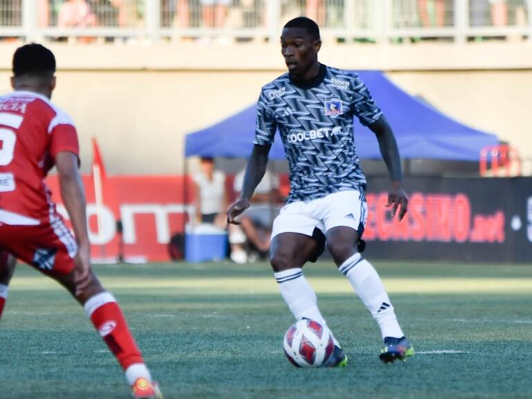 Fabián Castillo le regala su estreno goleador en Colo Colo a Marcos Bolados: "Hizo cuatro goles, yo sólo tuve que empujar la pelota"