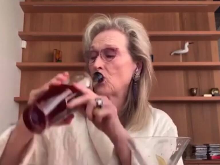 Así fue la «pijamada online» de Meryl Streep junto a las actrices Christine Baranski y Audra McDonald