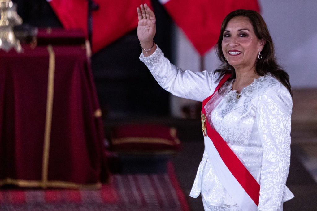 La recién juramentada presidenta de Perú Dina Boluarte
