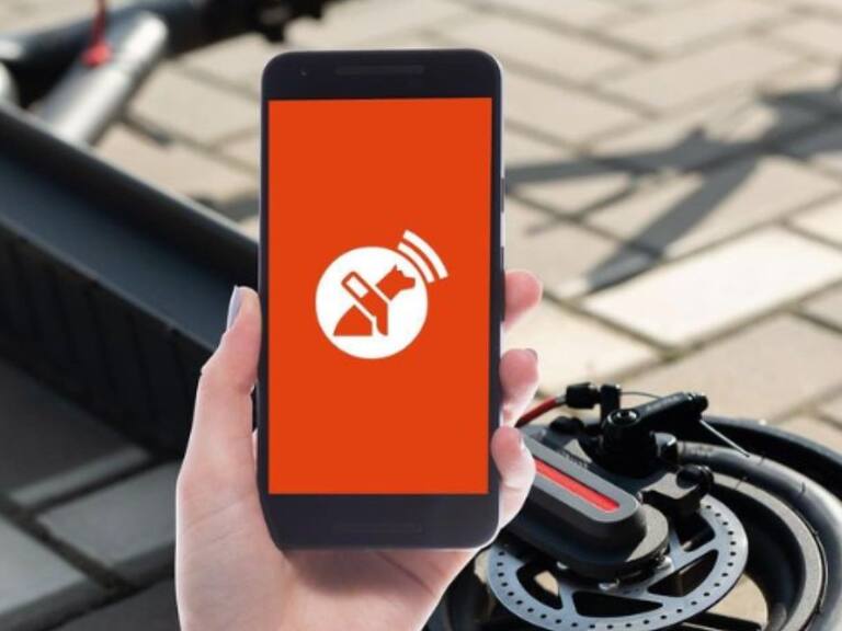 AFC y Lazarillo APP generan alianza que beneficiará a usuarios ciegos
