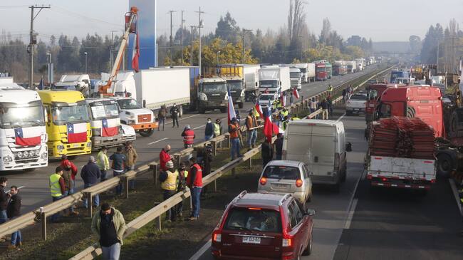 Piden al Ministerio Público que investigue penalmente el paro de camioneros
