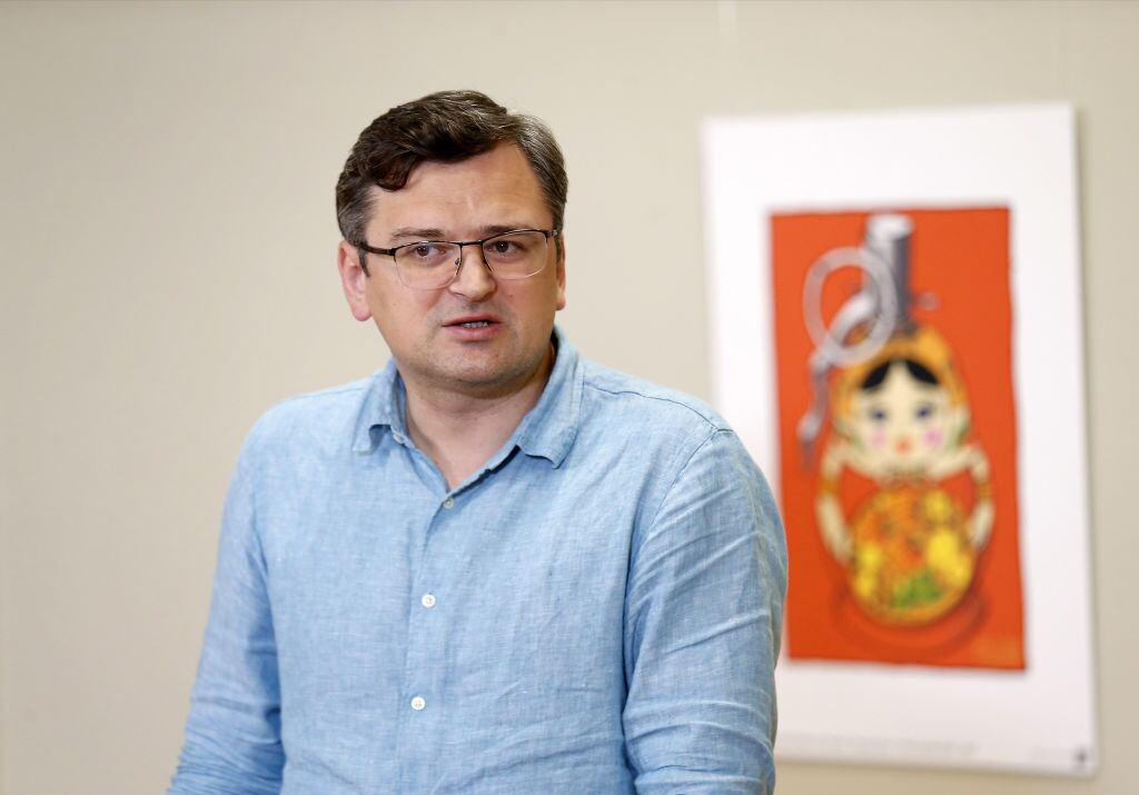 El ministro de relaciones exteriores de Ucrania, Dmytro Kuleba, se refiere a Corea del Norte