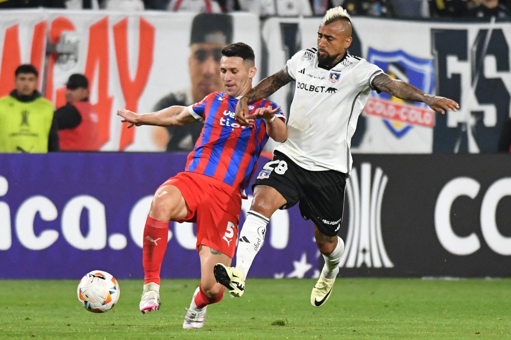 Colo Colo enfrenta a Cerro Porteño por la fase grupal de la Copa Libertadores | Agencia Uno