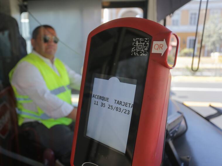 32 mil personas ha obtenido pasajes gratis por pagar con código QR el transporte público: ¿Cómo se hace y de qué se trata?