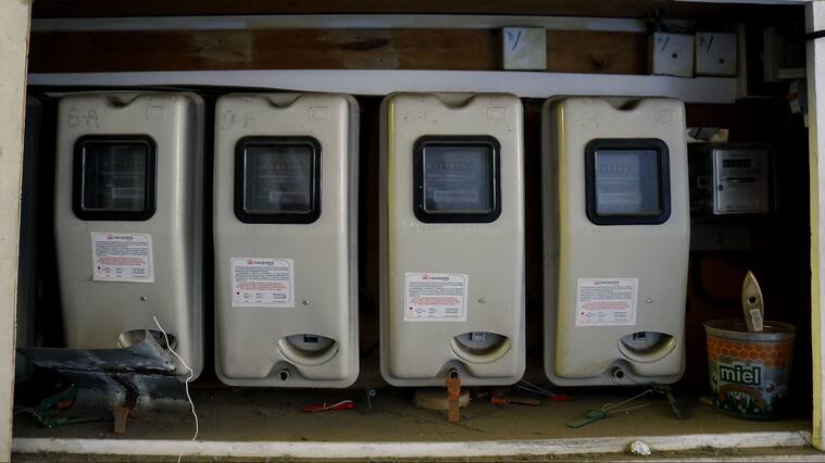 07 DE MARZO DE 2019/VALPARAISOTemáticas medidores de energia eléctrica.
Polémica causó el anuncio que el costo del recambio de medidores eléctricos, será traspasado a los clientes, generando un aumento en las cuentas mensuales.
FOTO: LEONARDO RUBILAR CHANDIA/AGENCIAUNO