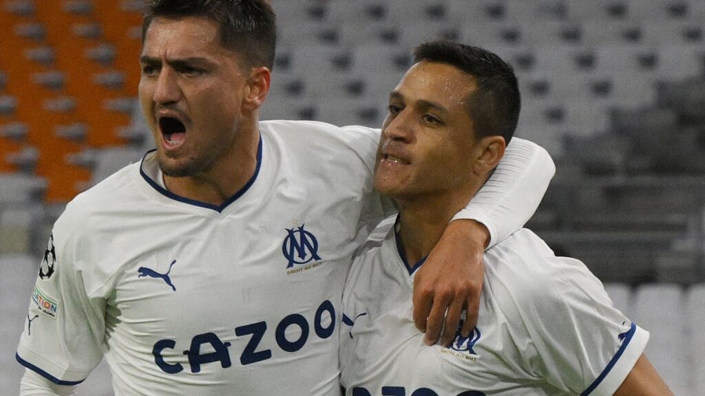 Alexis Sánchez anota su primer gol en Champions League con el Olympique Marsella