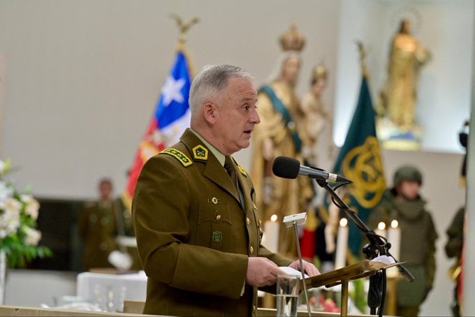 Carabineros asciende póstumamente a Cristopher Aguilera y rebautiza comisaría de Lo Espejo en su memoria