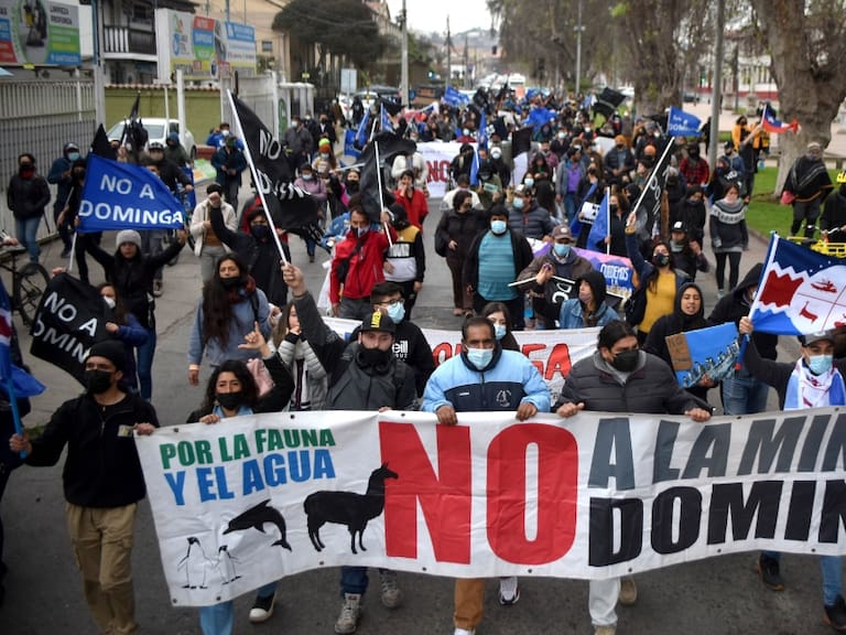 Gremio de pescadores rechazan el proyecto Dominga: «La promesa de trabajo es una farsa»