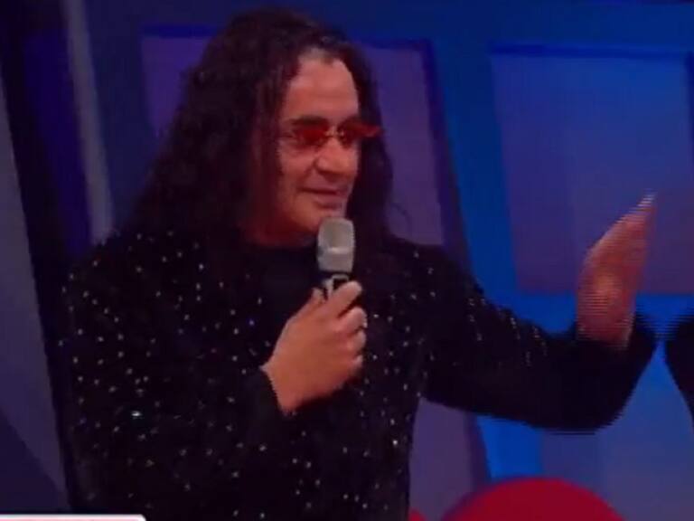 «Impresionante»: Adivine qué animador matinal dejó la grande al imitar a Leo Rey en el trasnoche de Teletón