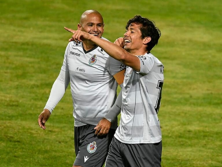 Matías Fernández volvió a anotar en el fútbol chileno casi 15 años después de su último gol por Colo Colo