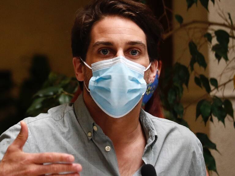 Gonzalo Winter y discusión de rebaja de quórum constitucional a los 4/7: «El hecho de legislar esto es bien absurdo»