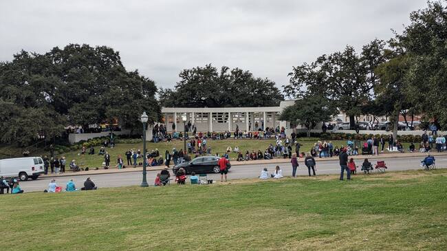 Reunión de QAnon en Dallas, Texas