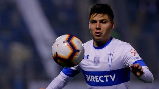 Raimundo Rebolledo: "Estaba esperando que me saliera algo afuera, pero estoy feliz de quedarme en la UC"