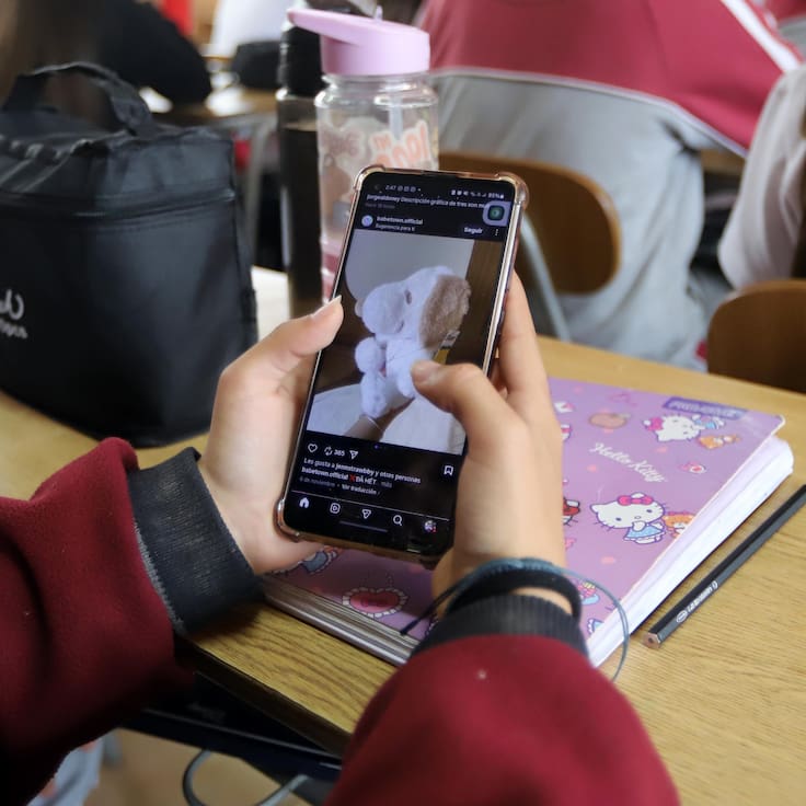 ¿Buena o mala medida? profesores reportan primeros resultados en los estudiantes tras prohibición de celulares
