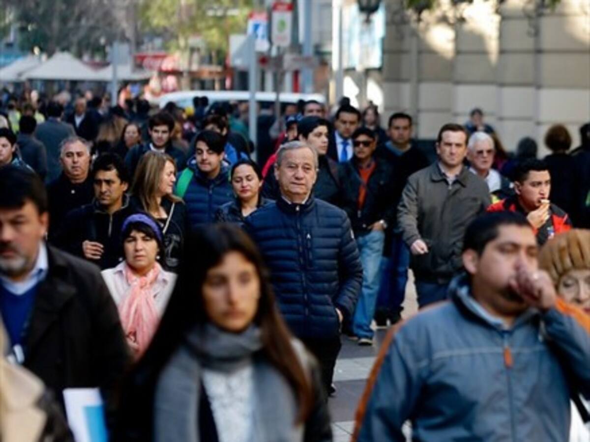 Sueldo promedio de los chilenos fue de $517.540 en 2016