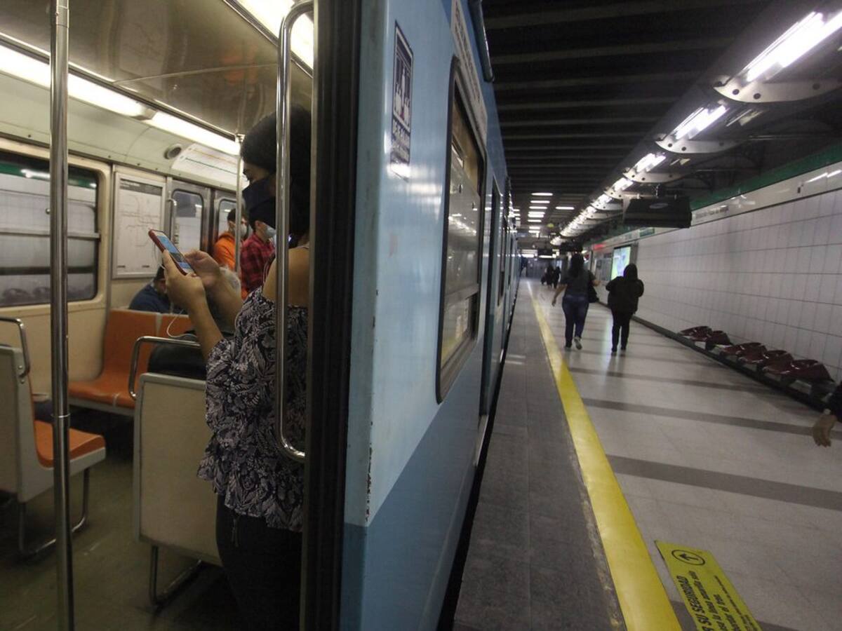 Ministra Hutt llamó a aumentar las medidas de protección ante leve incremento de flujo en el uso de transporte público