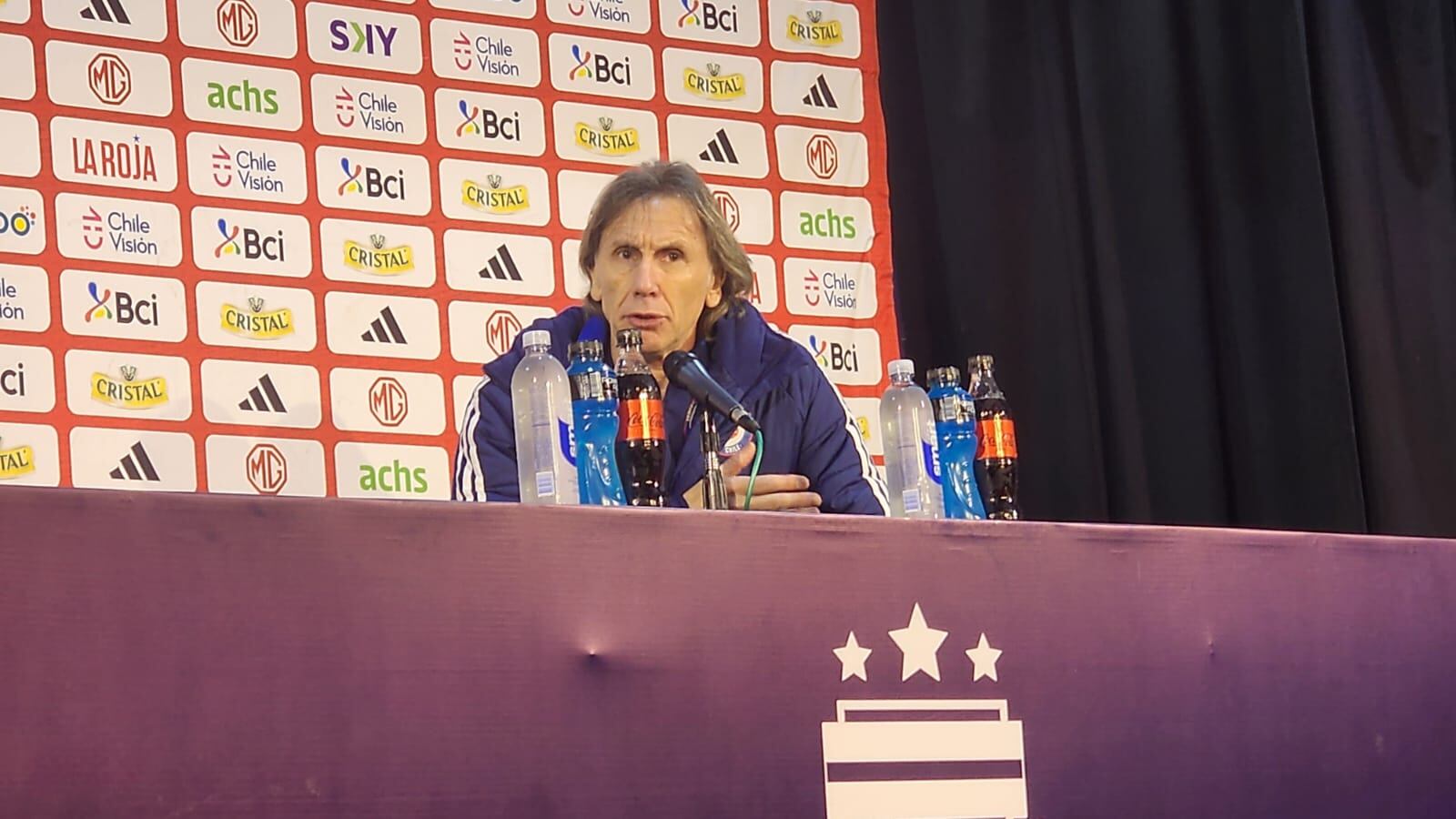 Ricardo Gareca llama a dejar atrás la caída ante Argentina: “de cara a lo que se viene, tenemos que mejorar” | ADN