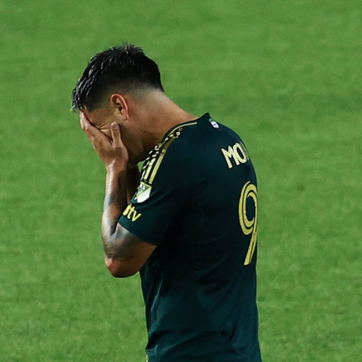 “No es fácil irse así de un club, los voy a extrañar mucho; ayer me despedí y terminamos llorando todos”