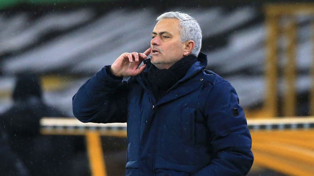WOLVERHAMPTON, ENGLAND - DECEMBER 27: Jose Mourinho, Manager of Tottenham Hotspur gives his team instructions during the Premier League match between Wolverhampton Wanderers and Tottenham Hotspur at Molineux on December 27, 2020 in Wolverhampton, England. The match will be played without fans, behind closed doors as a Covid-19 precaution. (Photo by Lindsey Parnaby - Pool/Getty Images)