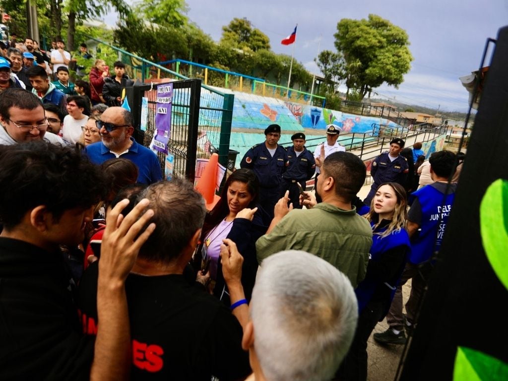 Descartan presencia de bomba en local de votación de Valparaíso: “Fue una pésima broma”
