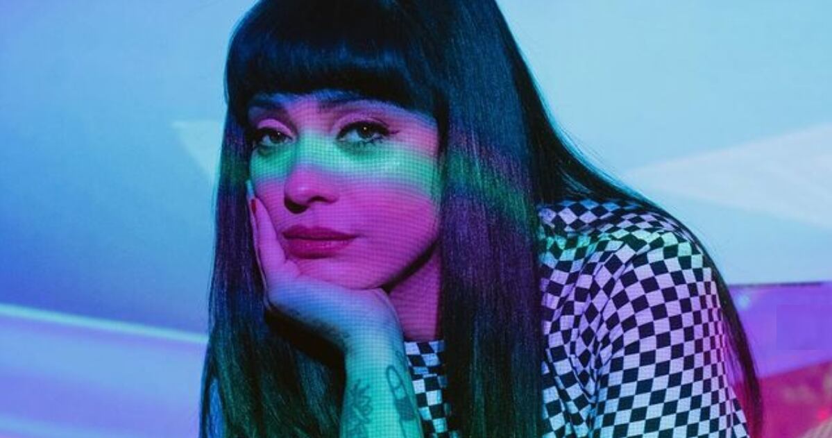 Diario El País destacó disco de Mon Laferte entre los mejores 50 de 2021