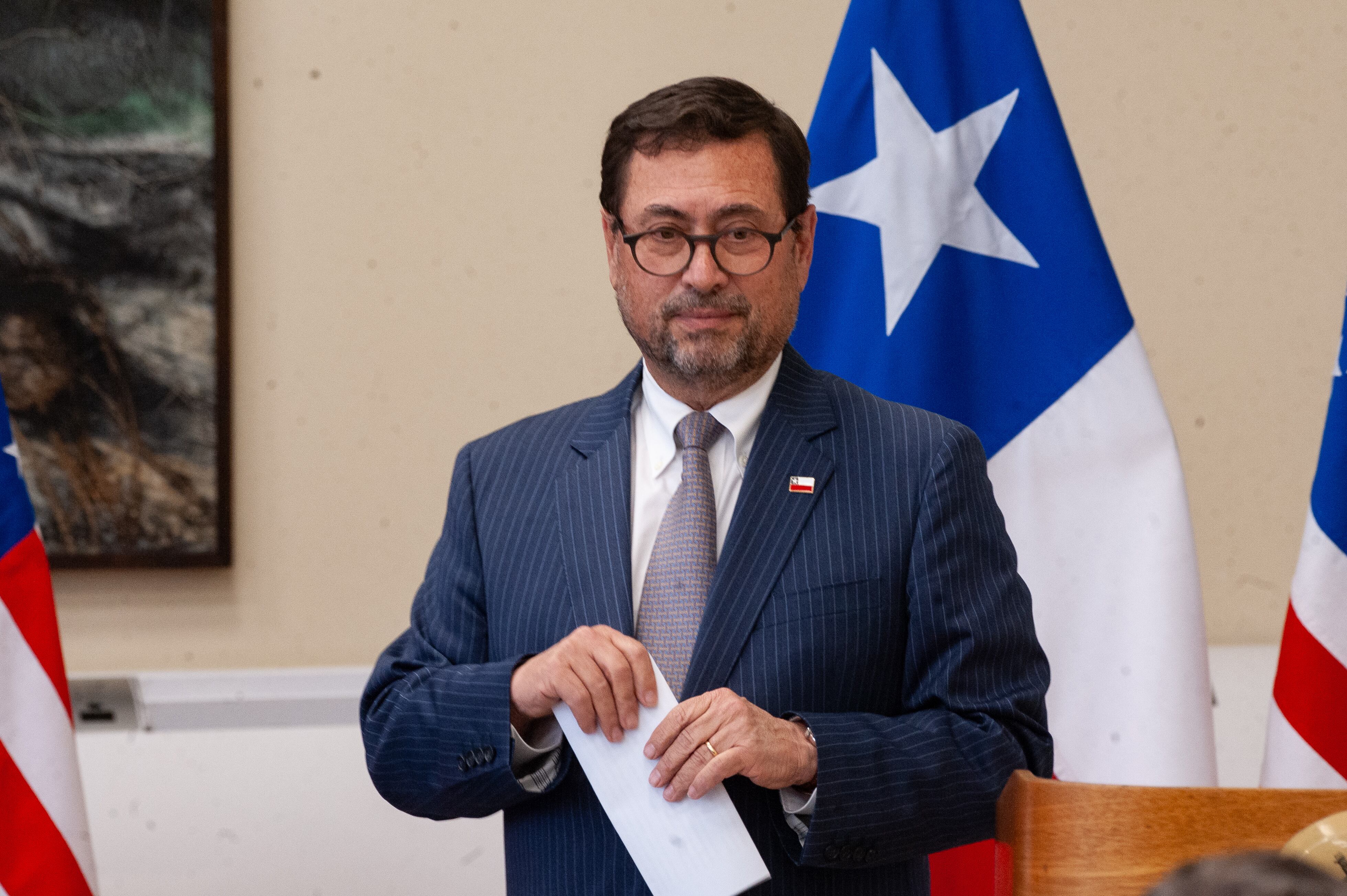 Ministro de Relaciones Exteriores, Francisco Pérez Mackenna