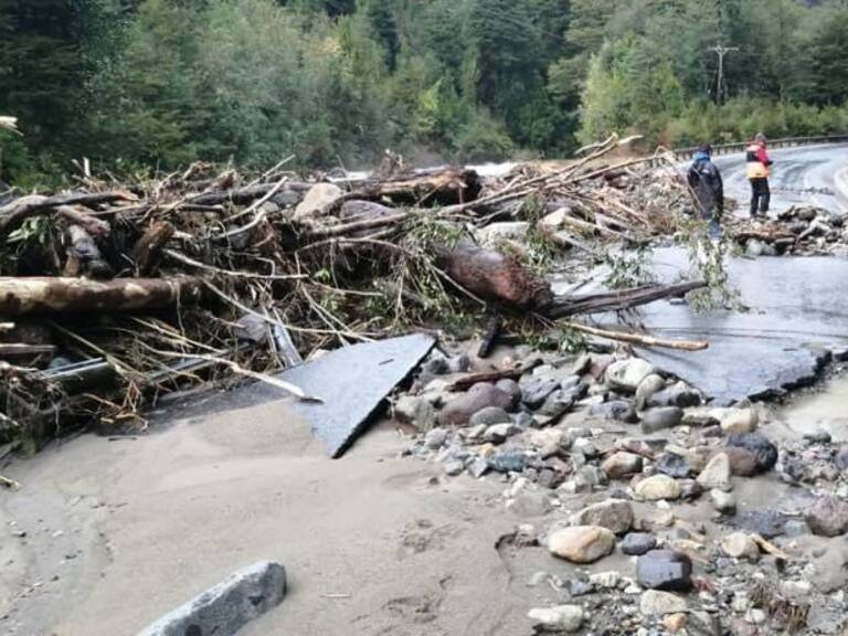 Cortes de caminos, rodados, familias aisladas dejan intensas precipitaciones en Palena
