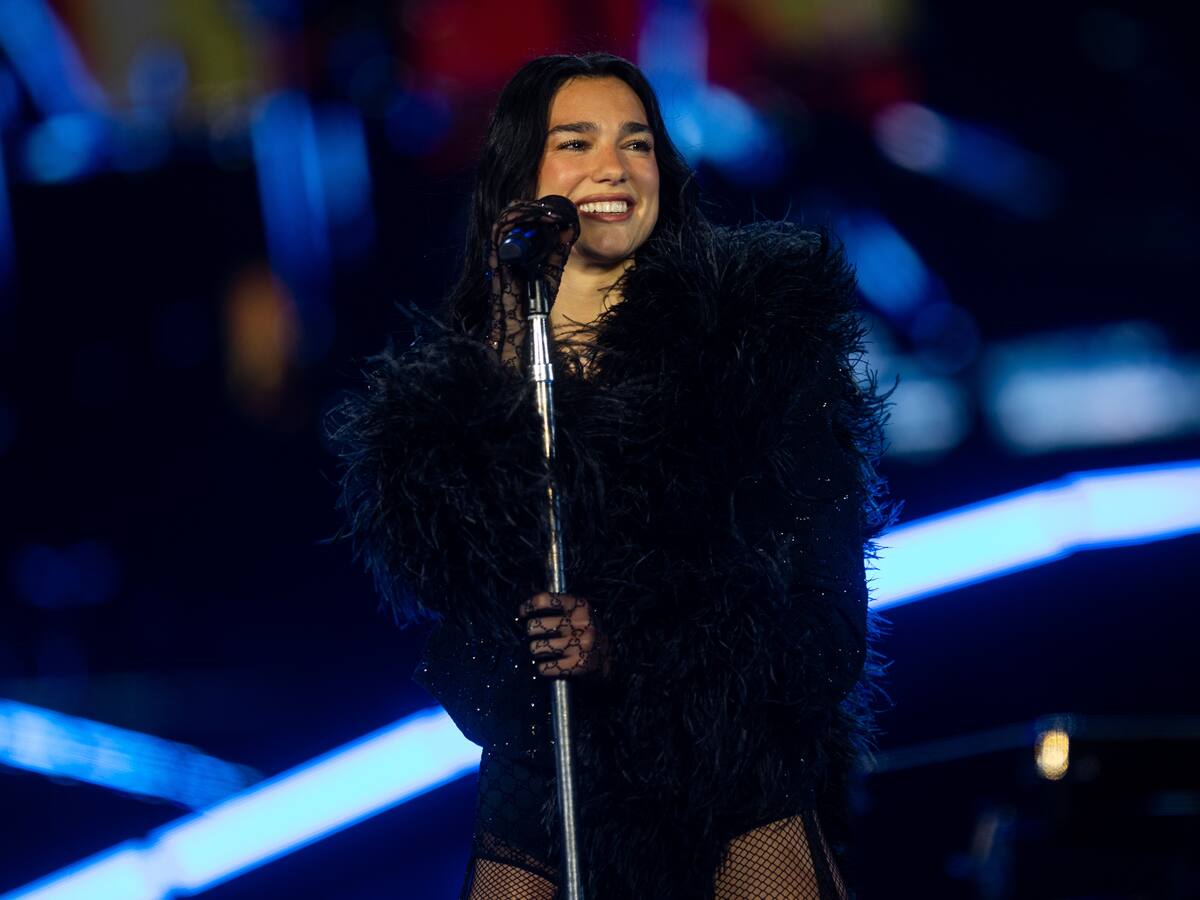 Sonó en la prueba de sonido: esta es la canción chilena que cantaría Dua Lipa en el Estadio Nacional